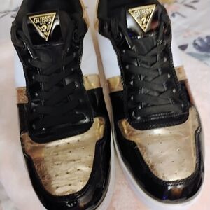 GUESS Men's Black and Gold Sneakers